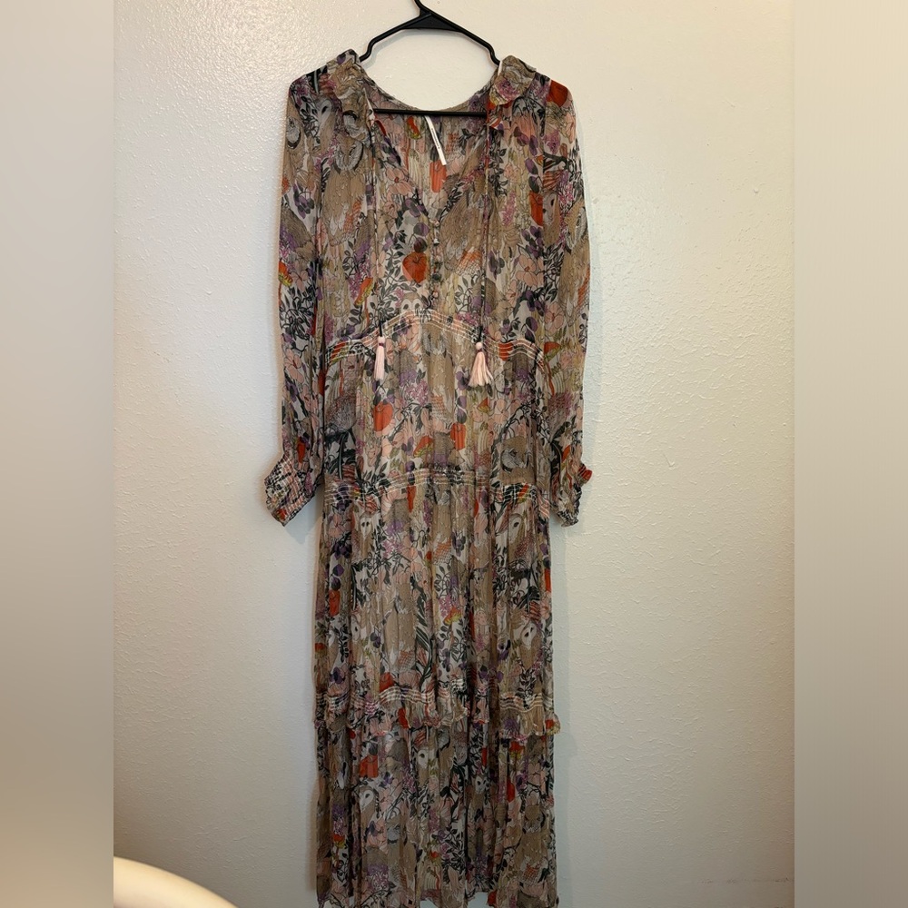 ANTHROPOLOGIE MAXI DRESS !!